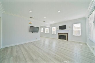 204 Elm St in Alhambra, CA - Building Photo - Building Photo