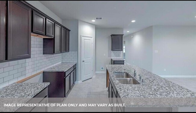 6931 Morales Way in Richmond, TX - Building Photo - Building Photo