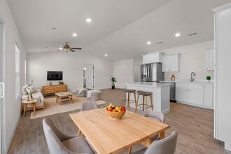 34-38 S Benton St in Cape Girardeau, MO - Building Photo - Building Photo