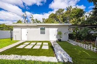 2145 NW 130th St in Miami, FL - Building Photo