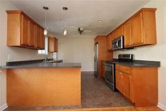 24 High Acres Rd in Ansonia, CT - Building Photo - Building Photo