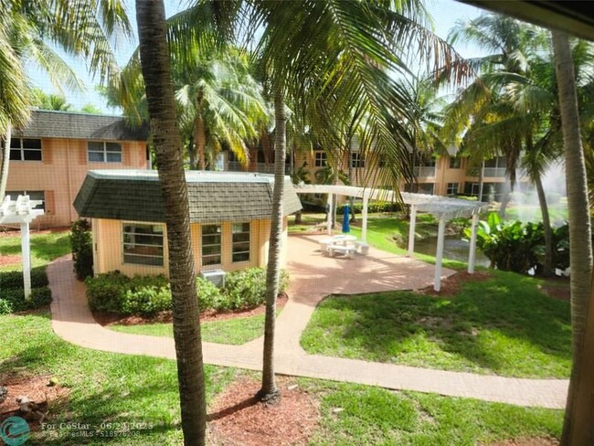 property at 760 SE 2nd Ave