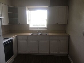 834 Martin L King Jr Ave in Lakeland, FL - Building Photo - Building Photo