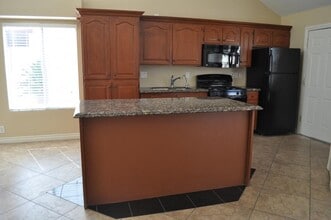 1917 Joliet Cir in North Las Vegas, NV - Building Photo - Building Photo