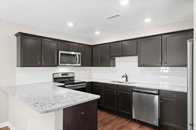 Ashton Ridge at Westcreek in Clarksville, TN - Building Photo - Building Photo