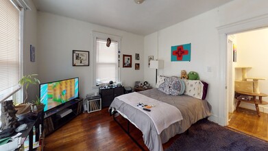 11 Ransom Rd, Unit 2 in Boston, MA - Building Photo - Building Photo