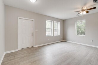 6536 Shakespeare Rd in Columbia, SC - Building Photo - Building Photo