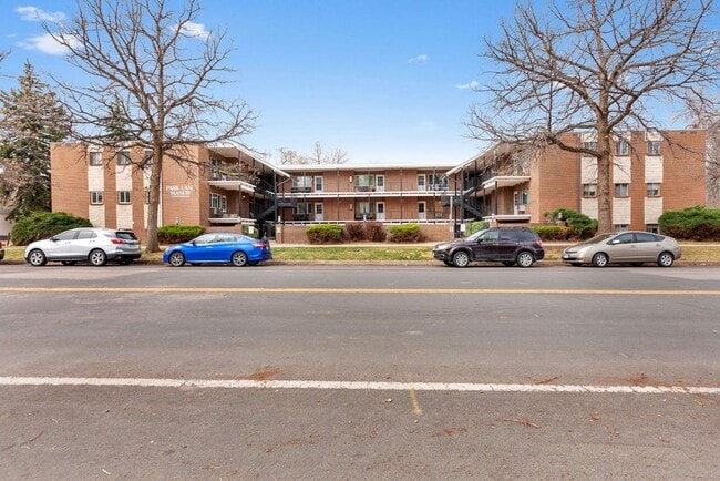 301 Peterson St in Fort Collins, CO - Foto de edificio - Building Photo