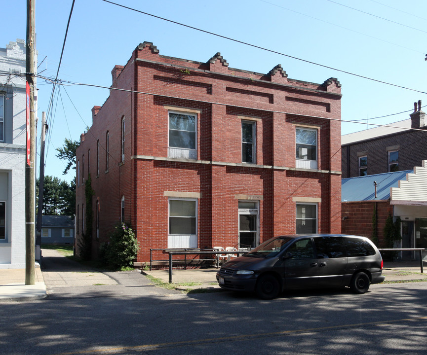 8526 Main St in Rushville, OH - Foto de edificio