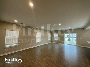 1880 Tacoma Wy., Unit 5305-116 in Denver, NC - Foto de edificio - Building Photo