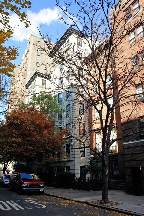 69 Pierrepont St in Brooklyn, NY - Building Photo