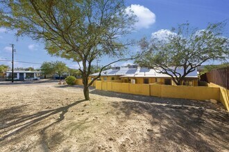 839 S 8th Ave in Tucson, AZ - Building Photo - Building Photo