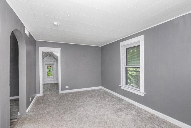 property at 811 Larned St