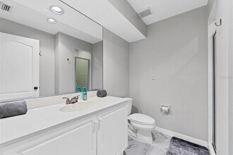 3706 54th Dr W in Bradenton, FL - Building Photo - Building Photo