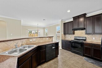 245 Sheep Trail Dr in Kyle, TX - Building Photo - Building Photo