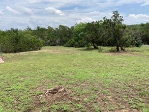 7605 Towana Cir in Austin, TX - Building Photo - Building Photo