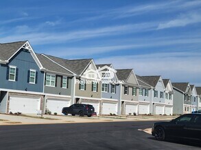 11677 Mendenhall Ct in Hampton, GA - Building Photo - Building Photo