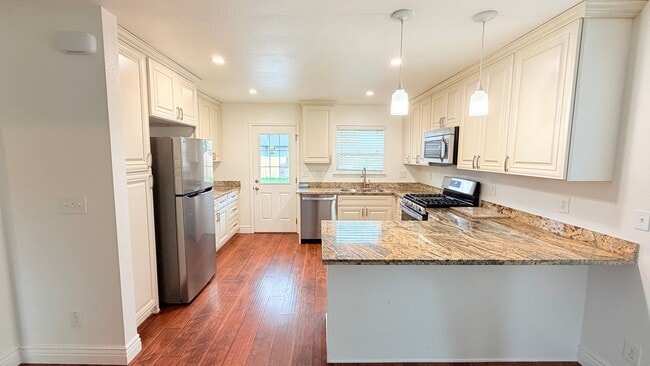 14546 Merced St in San Leandro, CA - Building Photo - Building Photo