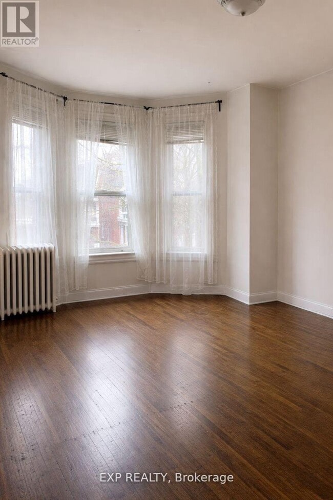 190 Dunn Ave in Toronto, ON - Building Photo - Building Photo