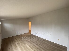 900 White St in Fredericksburg, VA - Building Photo - Building Photo