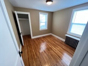 1927 Birmingham St in St. Paul, MN - Building Photo - Building Photo