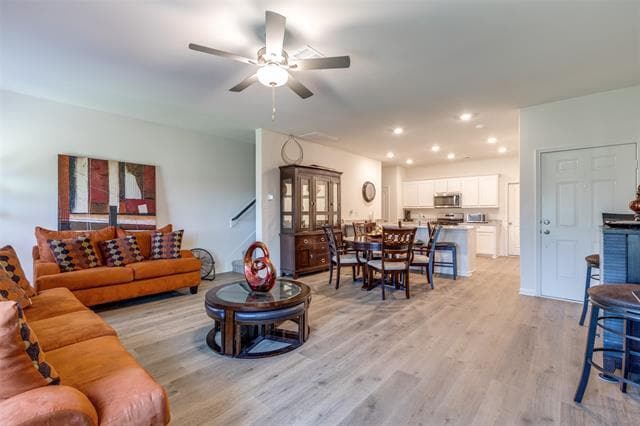 206 Marsh Ln in Princeton, TX - Building Photo - Building Photo