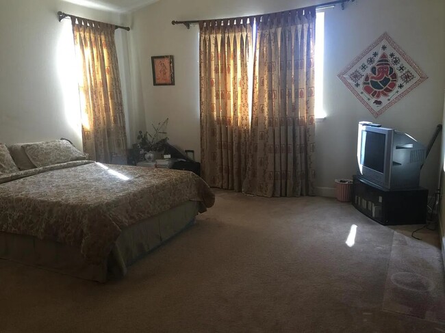 3977 Bouquet Park Ln in San Jose, CA - Building Photo - Building Photo