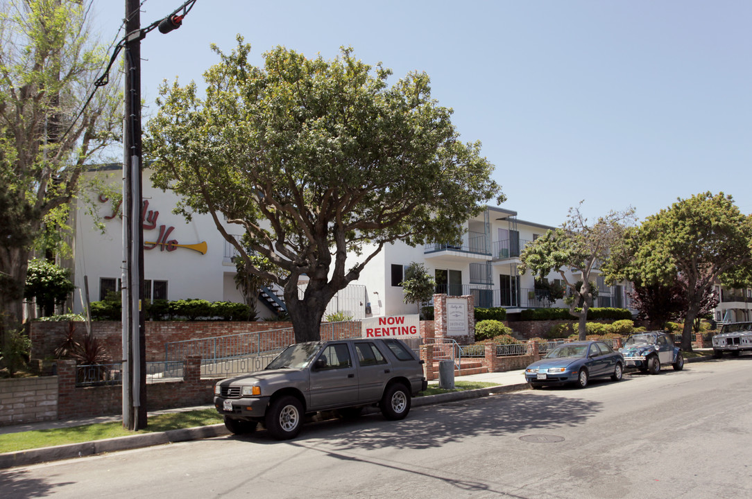 Tally Ho Torrance Apartments in Torrance, CA - Foto de edificio