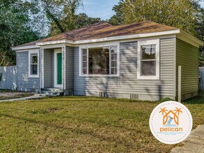 1206 Dexter Ave in Pensacola, FL - Building Photo - Building Photo