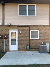 136 Miranda Ct in Brick, NJ - Foto de edificio - Building Photo