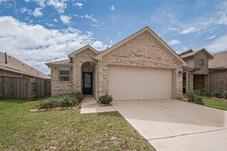 18427 Running Shadow Ct in Hockley, TX - Building Photo - Building Photo