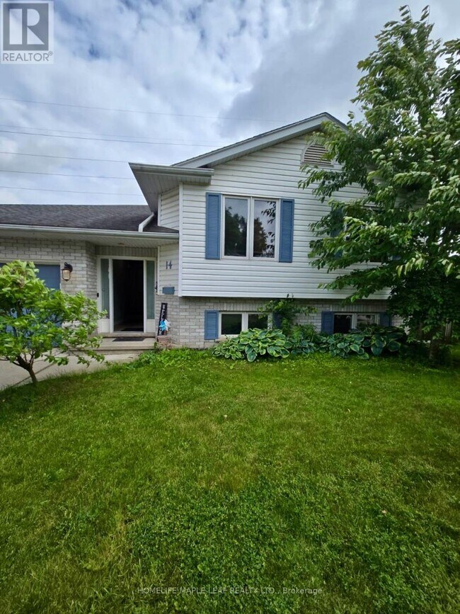 14 Old Orchard Glen in Woodstock, ON - Building Photo - Building Photo
