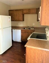 100 Chalfont Dr-Unit -F in Athens, GA - Building Photo - Building Photo