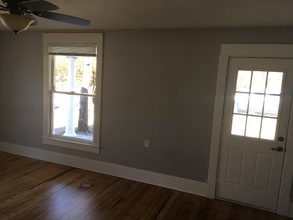 216 E 2nd St in Weatherford, TX - Building Photo - Building Photo