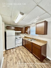 17 Cedar Village Cir in Fort Oglethorpe, GA - Building Photo - Building Photo