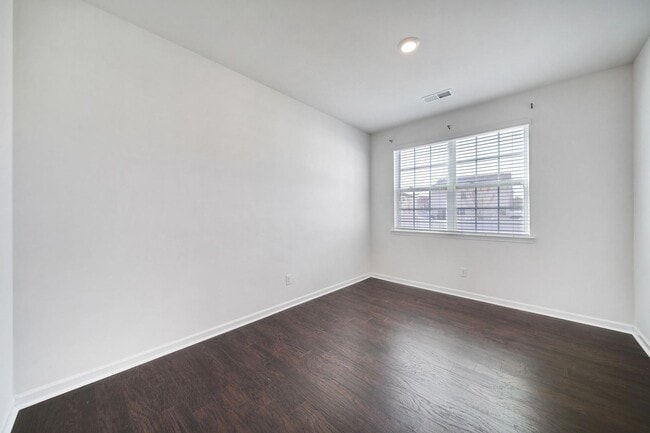 4918 Traynor Rd in Charlotte, NC - Building Photo - Building Photo