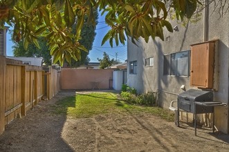 12925 Oaks Ave in Chino, CA - Building Photo - Building Photo