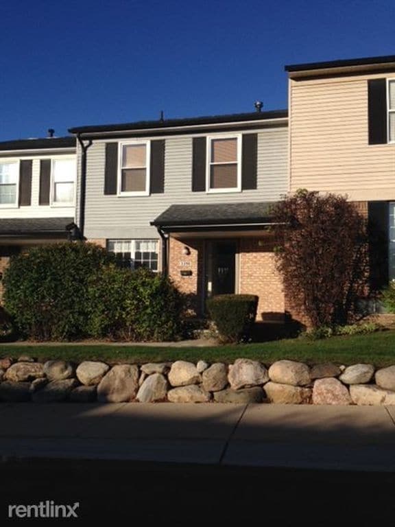 property at 3356 Burbank Dr