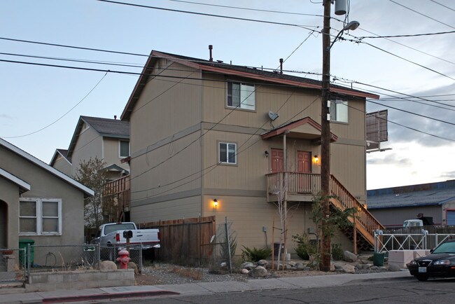 1263-1295 E 7th St in Reno, NV - Foto de edificio - Building Photo