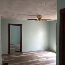 25 Newcomb Pl, Unit # 1 in Taunton, MA - Foto de edificio - Building Photo