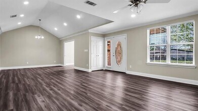 3900 Montecito in Fort Worth, TX - Building Photo - Building Photo