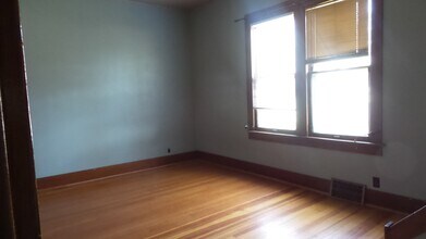 620 Medary Ave in Brookings, SD - Building Photo - Building Photo