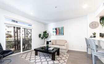 13200 Pacific Promenade in Los Angeles, CA - Building Photo