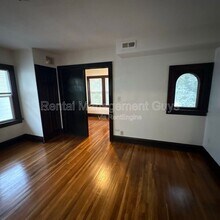 2512 Fremont Ave N in Minneapolis, MN - Building Photo - Building Photo
