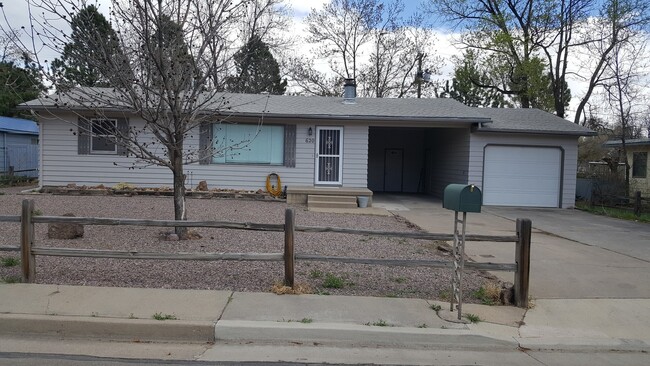property at 620 N 11th St