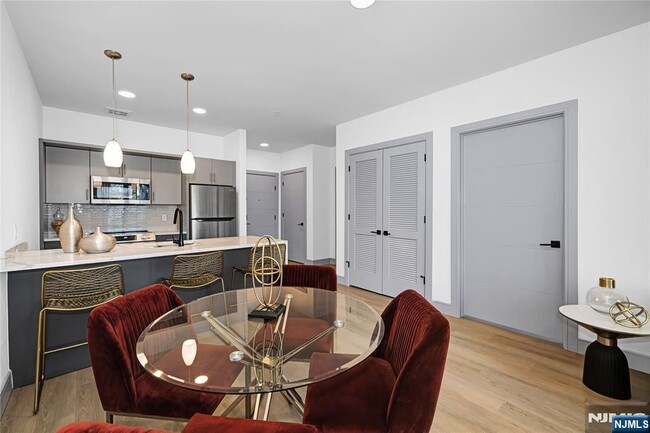 property at 1435 10th St