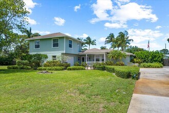 5895 Keith Rd in Jupiter, FL - Building Photo - Building Photo