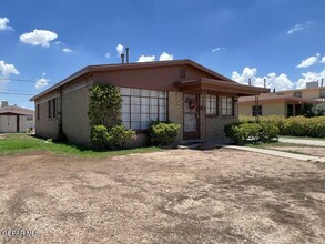 204 Cherry St in El Paso, TX - Building Photo - Building Photo