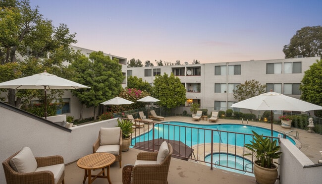 Woodland House Apartments