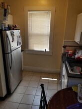 8 Bennett St, Unit 2 in Medford, MA - Foto de edificio - Building Photo